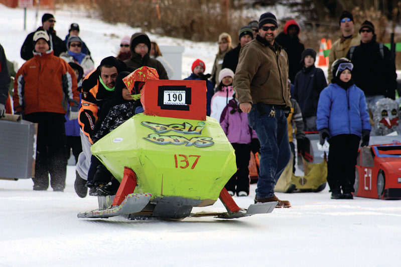 Snowfari at Val Bialas Ski Center / Flickr / Oneida County Tourism
Link: https://flickr.com/photos/50730494@N05/7773391682/in/photolist-owgpZH-cTecAE-cTedWY-eFMWgS-cQUEww-cN2HxL-aLfKfD