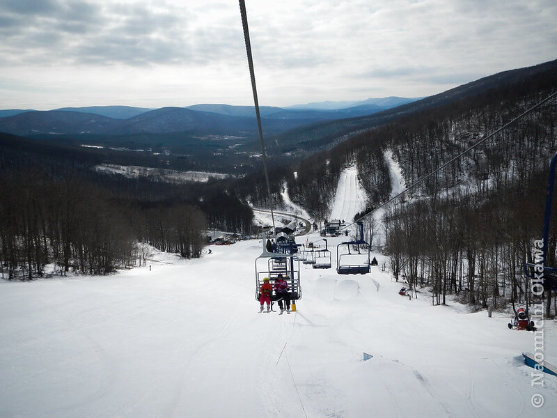 Plattekill Ski Mountain / Flickr / Nao Okawa
Link: https://flickr.com/photos/92447774@N06/12289923434/in/photolist-jJ254C-fp7Cn3-foPNT2-2hmpujy-2hmqe9H-5LXUDd-dmmp3y-8MVSiB-8MZ1DU-9fbPxt-5FhRWY-8MZ41o-nJ289d-uPfEU8-8MFGLa-6qHN45-HN8Ykv-6L6H9x-6B97u6-74ifD2-6Bx7rg-pAzcsF-efrHSx-uhUBKB-vbM9LC-6DWcib-6L6GZi-a8aGss-uUQMk6-6ETkPi-sNH9Ls-Jzmt3W-eRvDx-sR3k9X-55qso6-4PUAfz-hnPXzo-sQPRrh-kLzCN2-kwe9sM-rU2sjJ-5pRsJq-3jVfiw-HN8W7x-foSh6t-jJ32iC-jLhsFu-jJ2hRm-jLfiKZ-jHZ88i