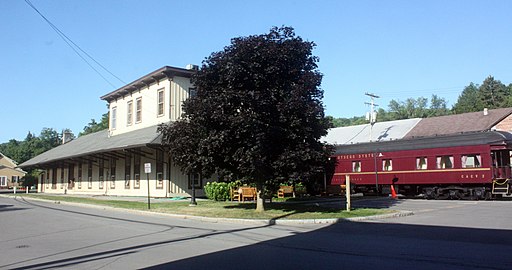 Cooperstown Railroad Station / Wikimedia / Pi. 1415926535
Link: https://commons.wikimedia.org/wiki/File:Cooperstown_Railroad_Station.JPG