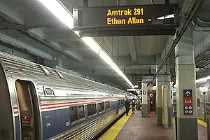 Ethan Allen Express at Penn Station / Wikimedia / Hikki Nagasaki
Link: https://commons.wikimedia.org/wiki/File:Ethan_Allen_Express_at_Penn_Station,_2010.jpg