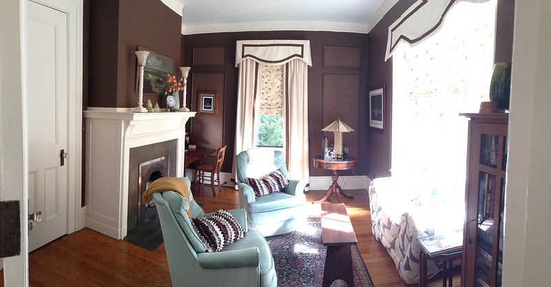 Interior view of Ellwanger Estate / Flickr / Jesse&Trevor Amesmith
Link: https://flic.kr/p/fSWT6t 
