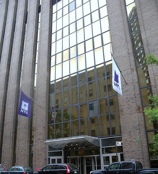 External Building View of NYU College of Dentistry / Wikipedia / Jim Henderson
URL: https://en.wikipedia.org/wiki/File:NYU_Dentistry_345_E24_jeh.jpg