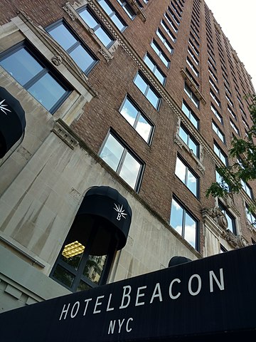 Hotel Beacon Building / Wikipedia / Vincehardy 
Link: https://en.wikipedia.org/wiki/Hotel_Beacon#/media/File:Hotel_Beacon_Building.jpg
