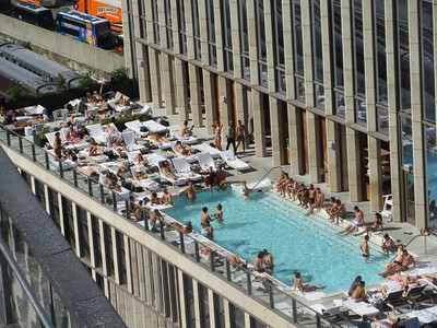Rooftop pool at Equinox Hotel New York / Flickr / Brecht Bug
Link: https://flic.kr/p/2hiKrxM 
