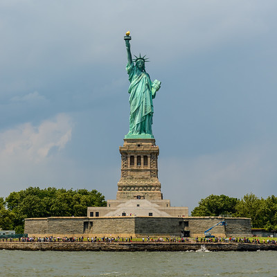 Statue of Liberty / Flickr / Peter Miller 
Link: https://flic.kr/p/2mnxxLR 
