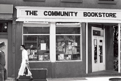 Exterior view of Community Bookstores / Flickr / EdFladung 
Link: https://flic.kr/p/2e93YAa 
