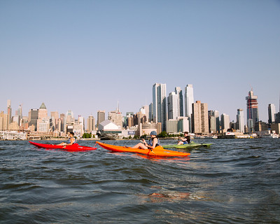 Kayakers on Hudson River / Flickr / Andy Dean 
Link: https://flic.kr/p/M36rBN 
